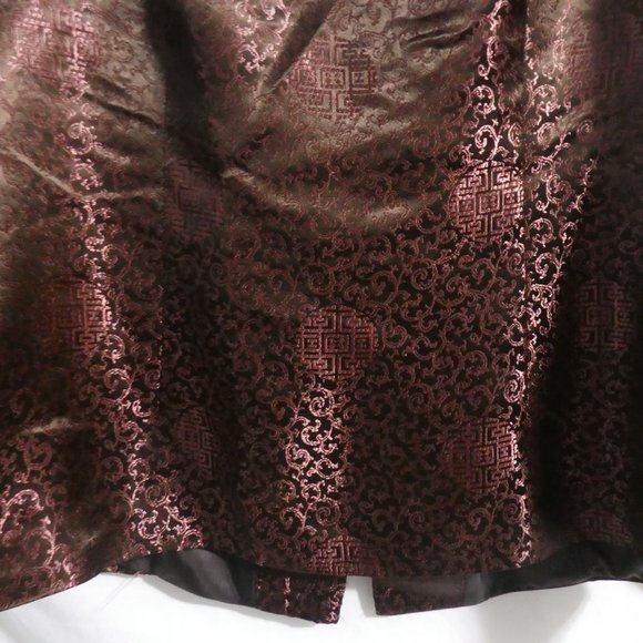 Elegant Brocade Jacket - Picture 13 of 15